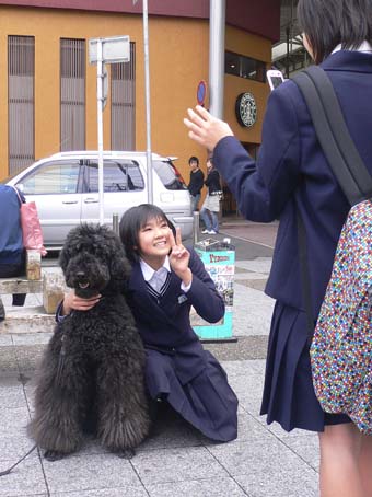 中学生 逆さ盗撮 